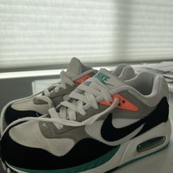 Airmax Size 5.5 Girls Used