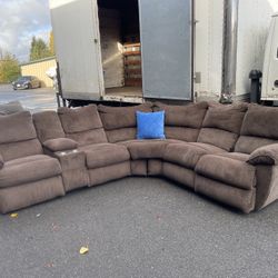 Sectional Couch 
