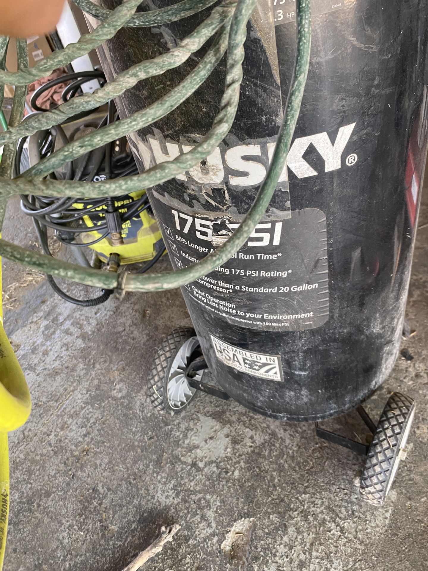 20 Gal Air Compressor