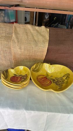 Yellow Ceramic Apple-Shaped Serving Bowl and 4 eating bowl