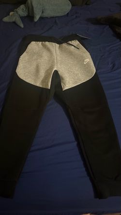 Nike tech sweats