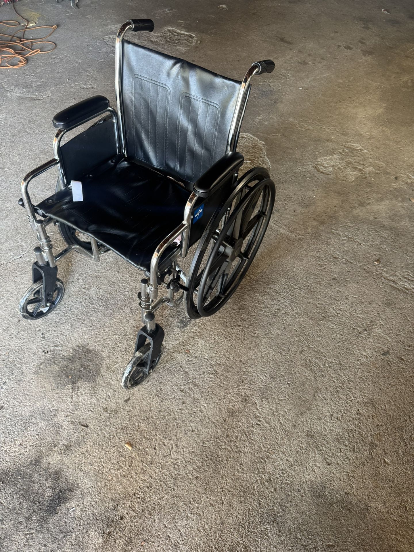 Conditioning wheelchair