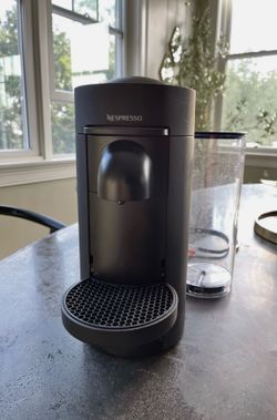 Coffee machine Nespreso Vertuo Plus