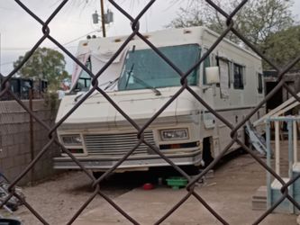$800 454 engine with 70,000 miles