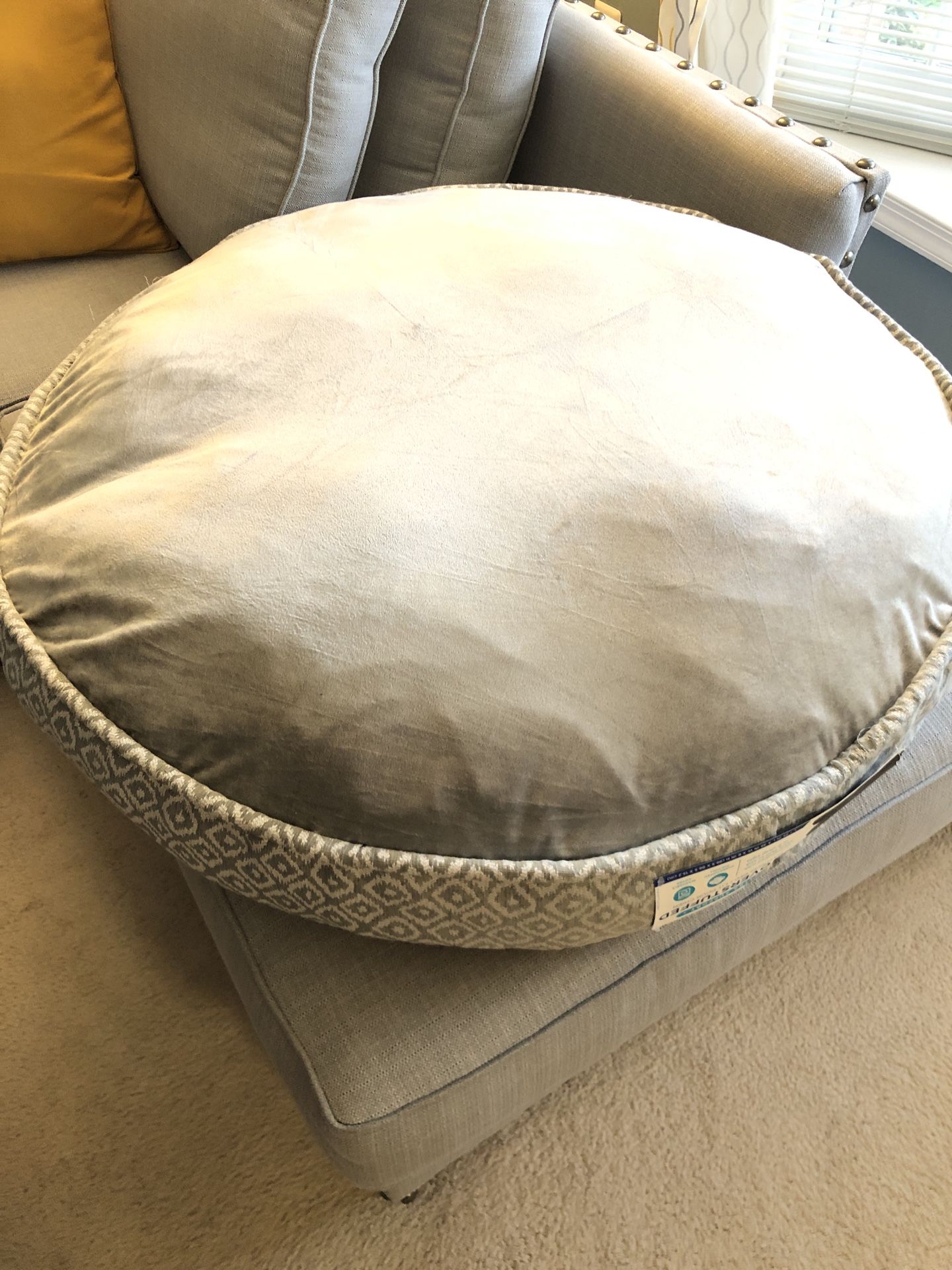 Large Round Dog Bed