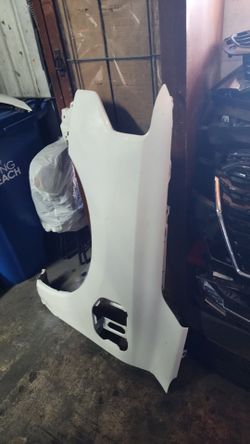 2022-2025 FORD F-150 LIGHTNING  LEFT FENDER