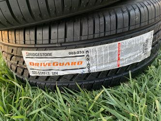 BRIDGESTONE DRIVEGUARD 225/55RF17 two tires