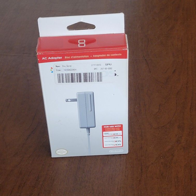 Nintendo 3DS XL 2DS AC Adapter WAP A AD1 USZ Power Supply Adapter, new,
sealed.
UPC 0(contact info removed)3