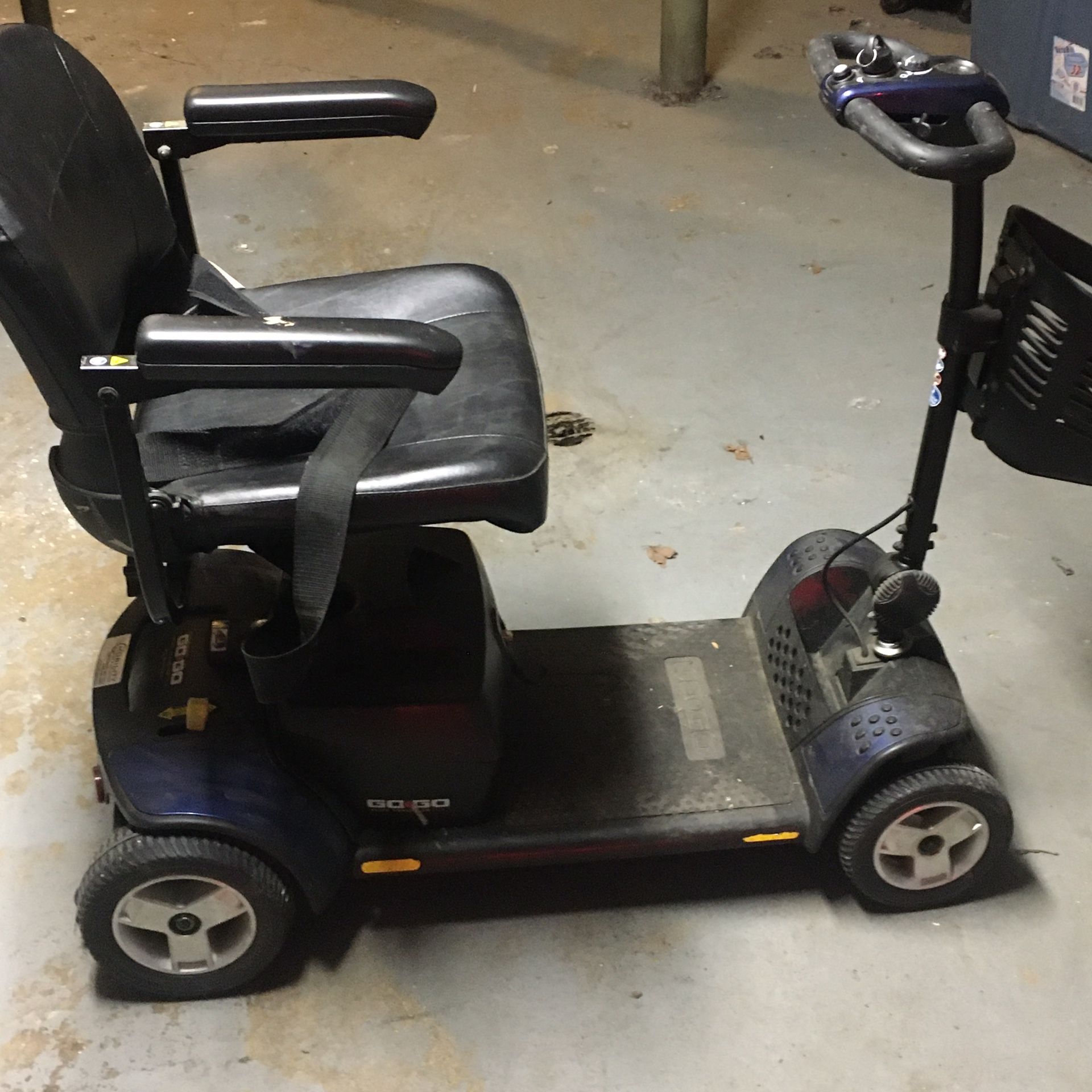 Pride Go- Go Ultra X 4-Wheel Mobility scooter