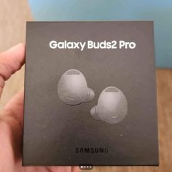 SEALED Galaxy Buds2 Pro 