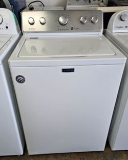 MAYTAG WASHER MACHINE.
