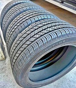 255 45 19 Continental Tires Con 80% de Vida Las 4
