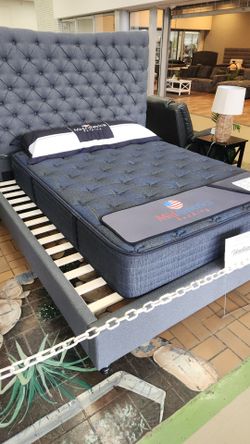 Showbed mattress, medium plush