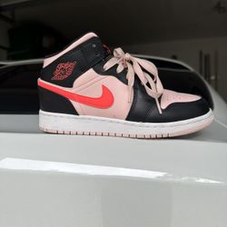 Barely worn Air Jordans For Girls