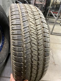 275/65r18 Tire Goodyear Wrangler