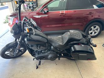 2023 Harley Davidson  FXLRS