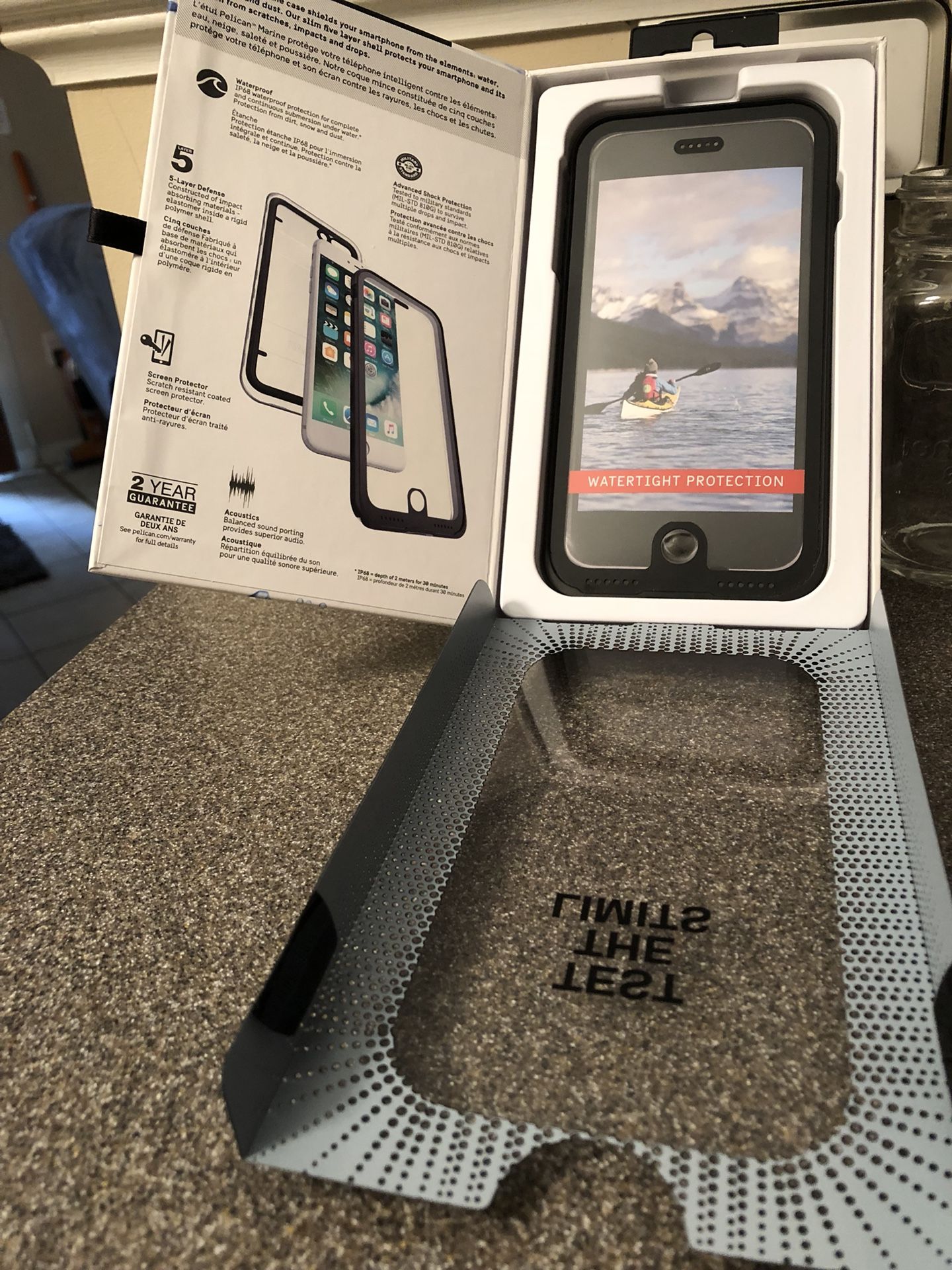 IPhone 7 plus pelican case (waterproof)