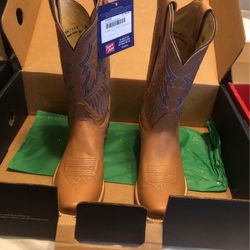 Womens Boots