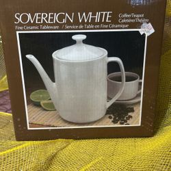 Fine Ceramic Tableware- Coffee/Teapot