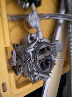 Rochester 4 barrel 9846  Carb