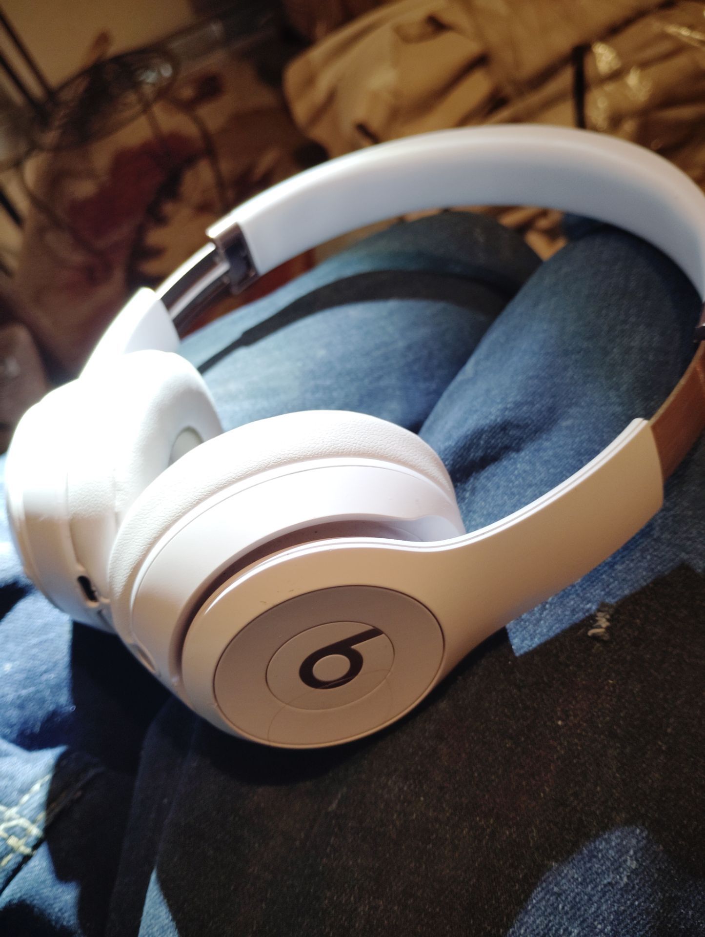 Beats wireless solo 4