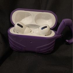 AirPod Pros With Case