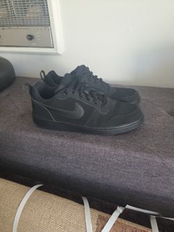 All Black Nike Lows 10 1/2