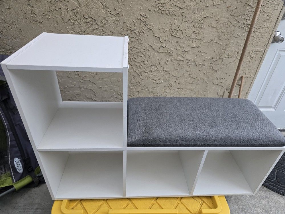 Kids' Storage Bench with Cubbies
