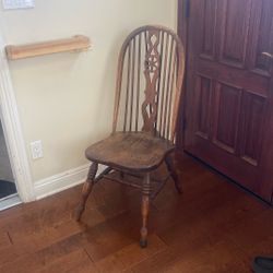 19th Century English Windsor Side Chair Elm Wood Wheel Back