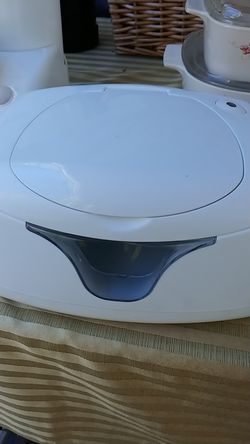 Baby wipies warmer