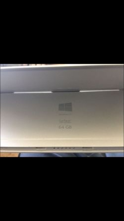 Surface pro2 works good like new. Needs battery don’t use it needs battery