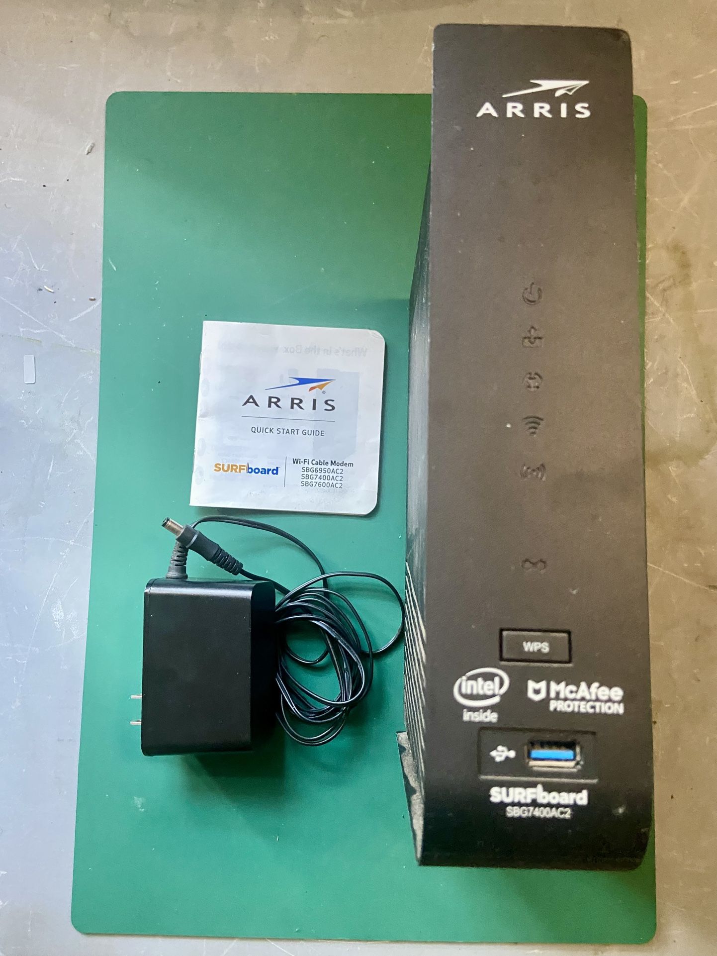 Arris SURFBoard SBG7400AC2 Cable Modem & Router