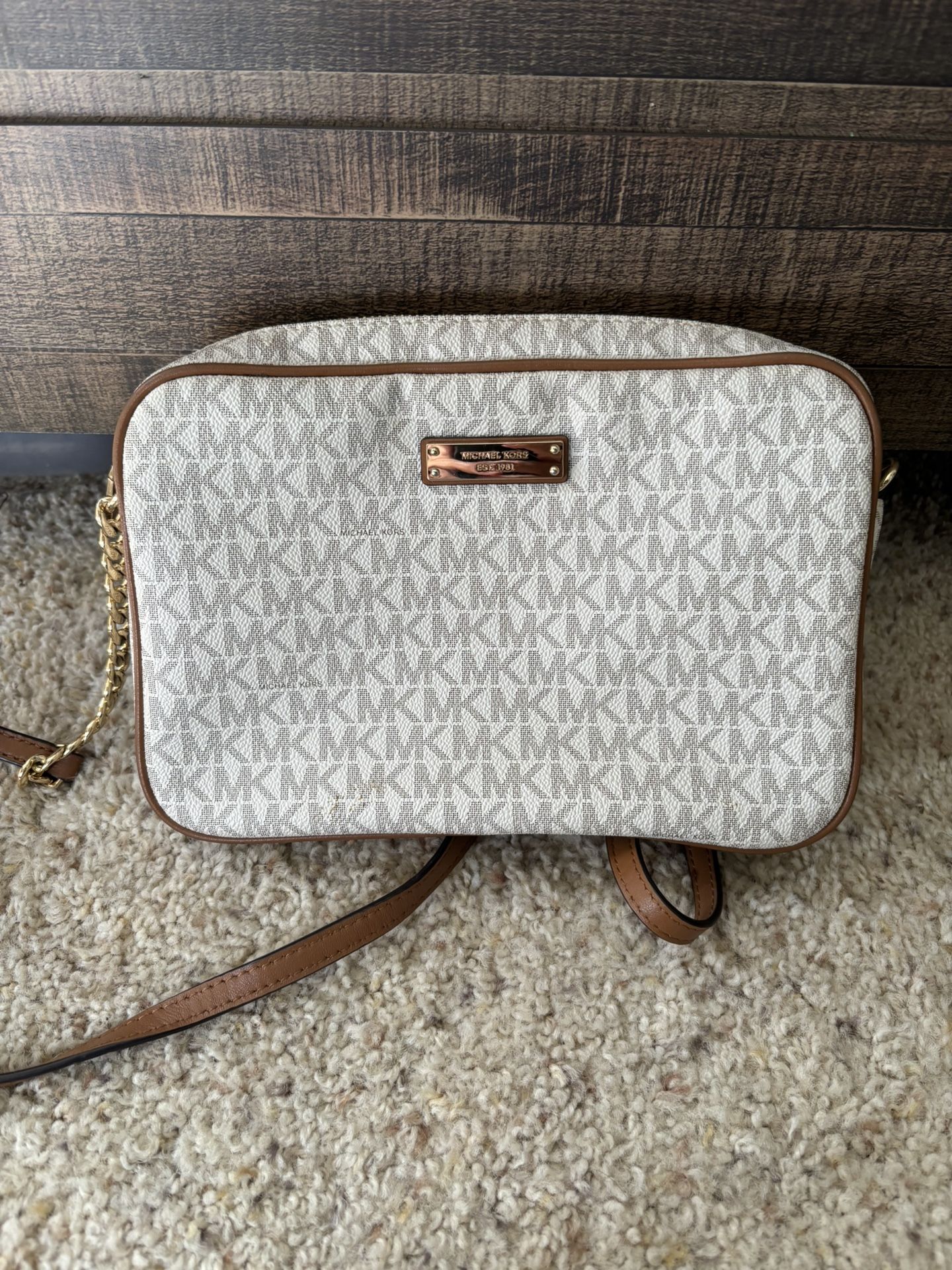 MK White Bag