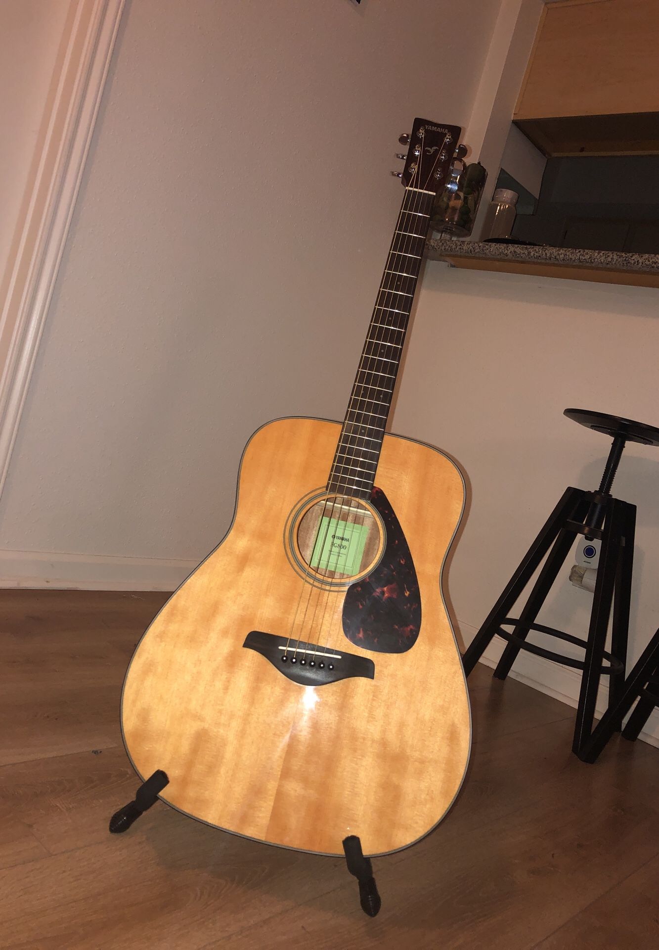 Like New Yamaha FG800 Acoustic Guitar