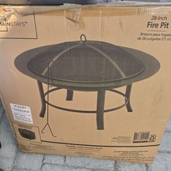 28" Wood Firepit NEW w cover