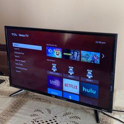 TCL 32” Smart TV
