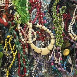   500 + VINTAGE PLASTIC LUCITE AMBER BAKALITE