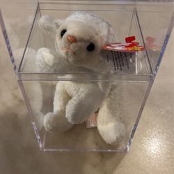 Collectable Ty Fleece With Multiple Errors
