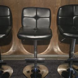 Black Leather Bar Stool Set (3) USED