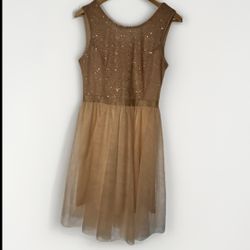 Bery Love Woman’s Sequin Gold dress Size Medium 