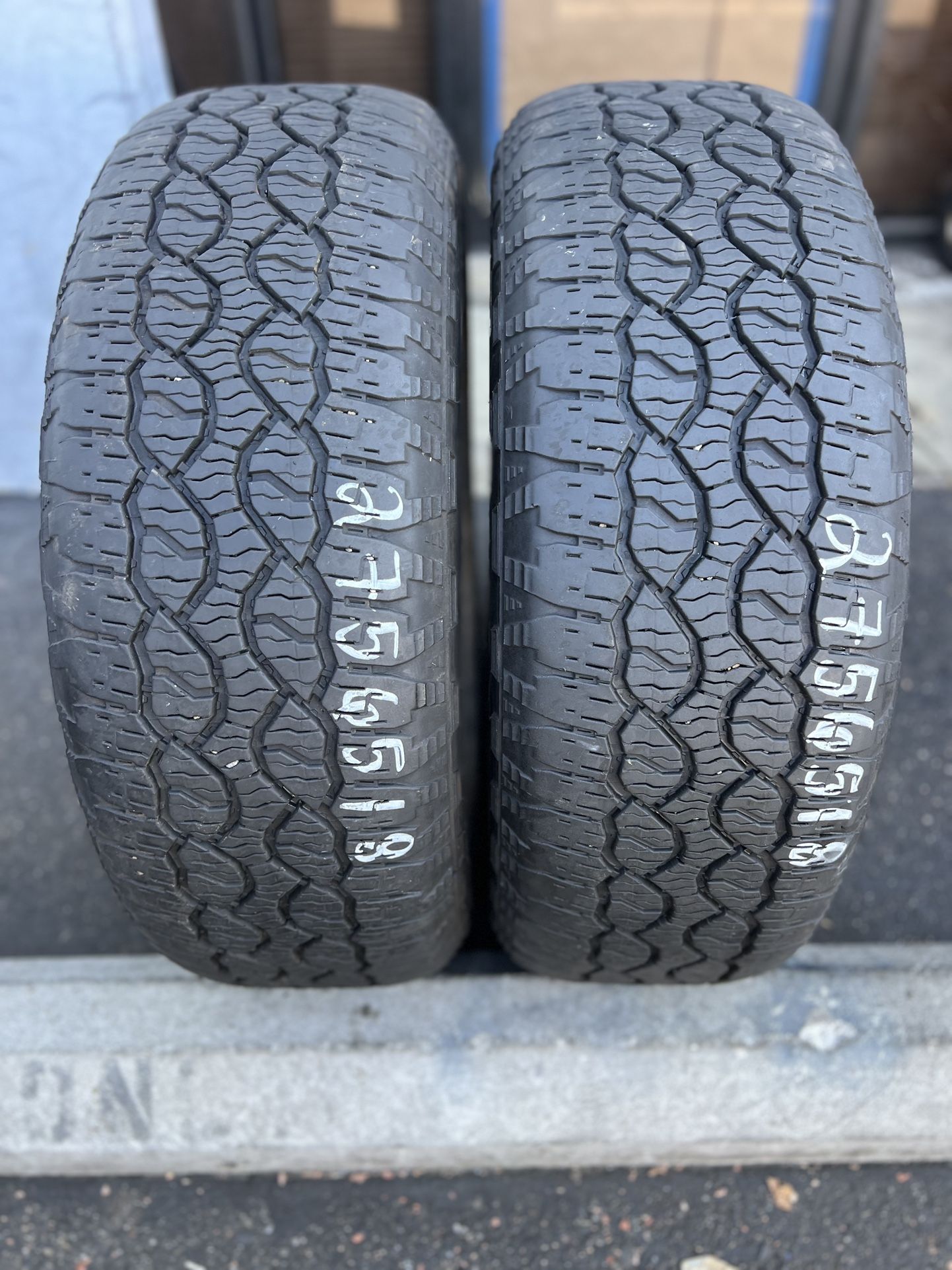 275-65-18 Goodyear Wrangler