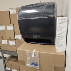 Touchless Paper Towel Dispenser