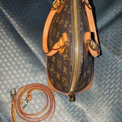 Louis Vuitton Alma