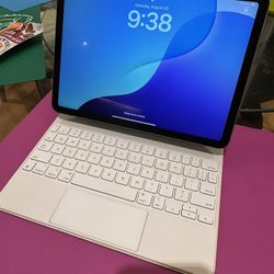 iPad Air 4th Generation 64gb With Magic Keyboard And Apple Pencil