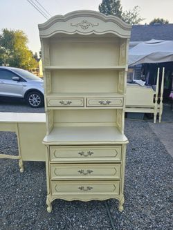 Vintage French Provincial Bedroom Set
