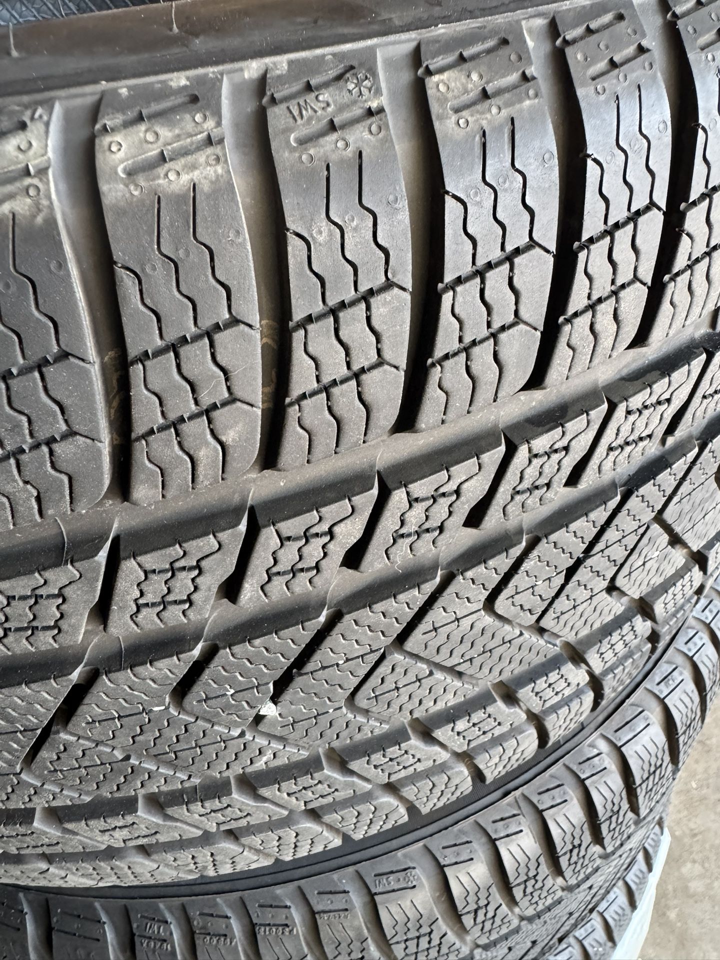 4 Tires