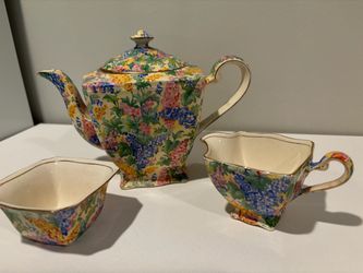 Antique Teapot Set