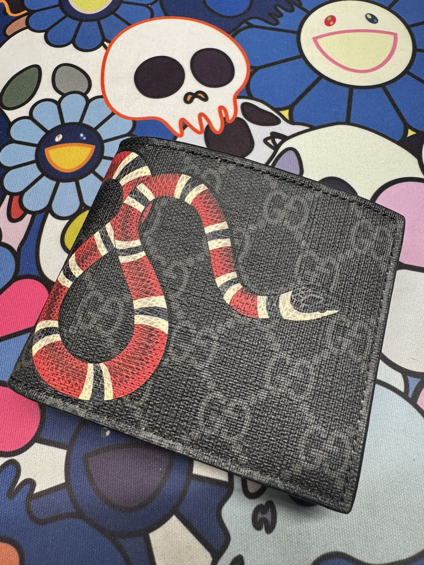 Gucci Kingsnake Wallet Bifold (8 Slots) GG Supreme Black