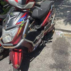 Lithium 60v Electric Scooter Moped Bike Motorcycle 