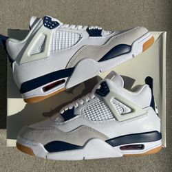 Air Jordan 4 Retro SB Navy
